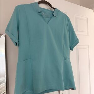 Figs Women's  Top and bottom in Aqua